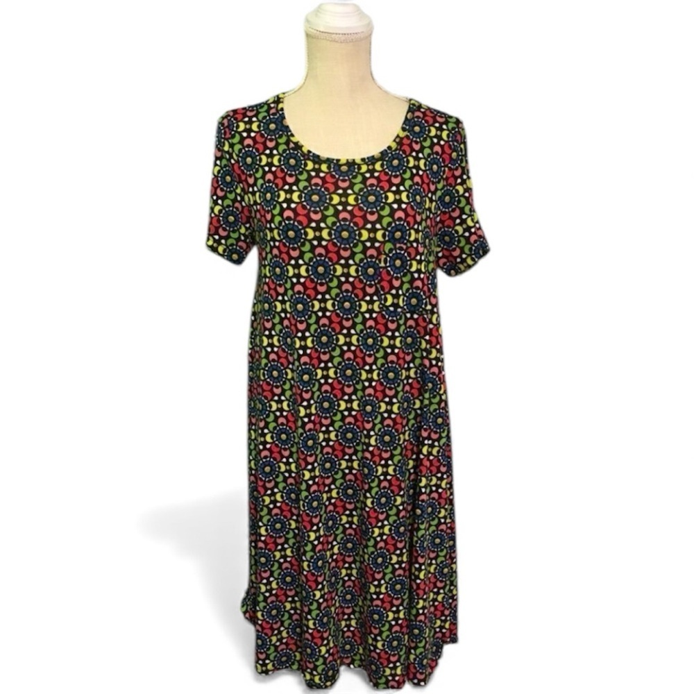 Lularoe Carly floral short sleeves scoop neck versatile dress
